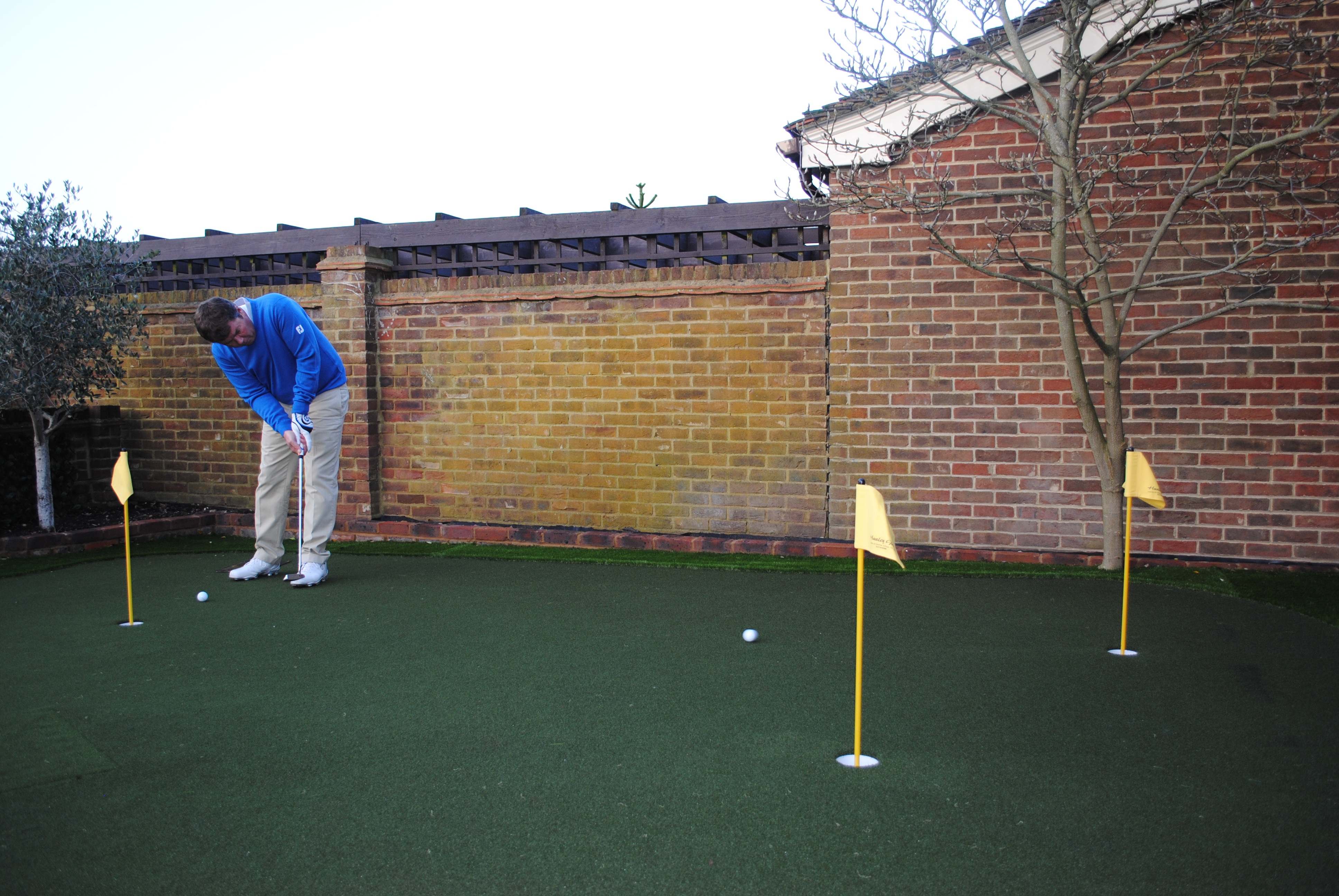 Simon-Holmes-on-his-new-Huxley-Golf-Green-at-Home.jpg#asset:2397